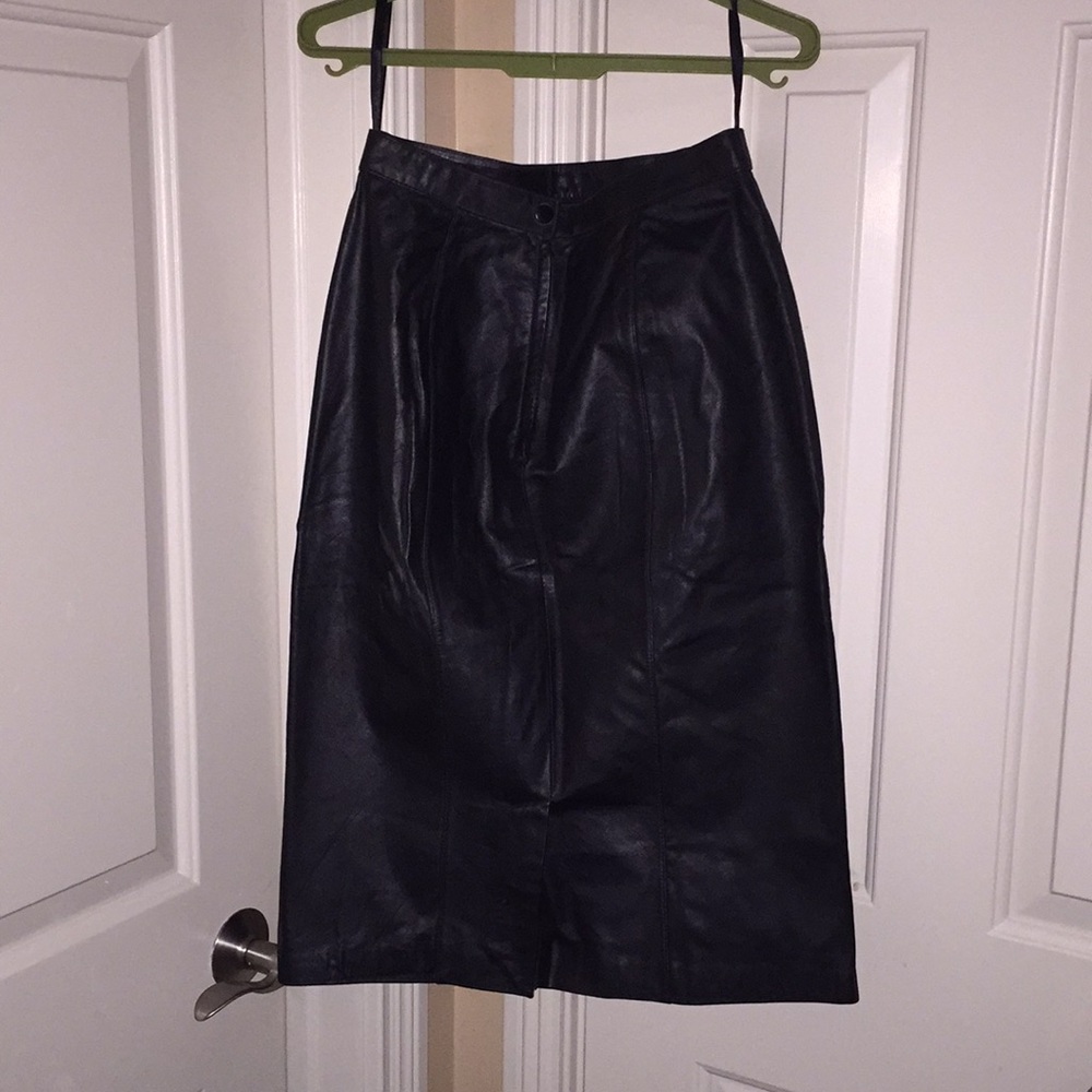 EUC Lord & Taylor 100% Cow Nappa Leather